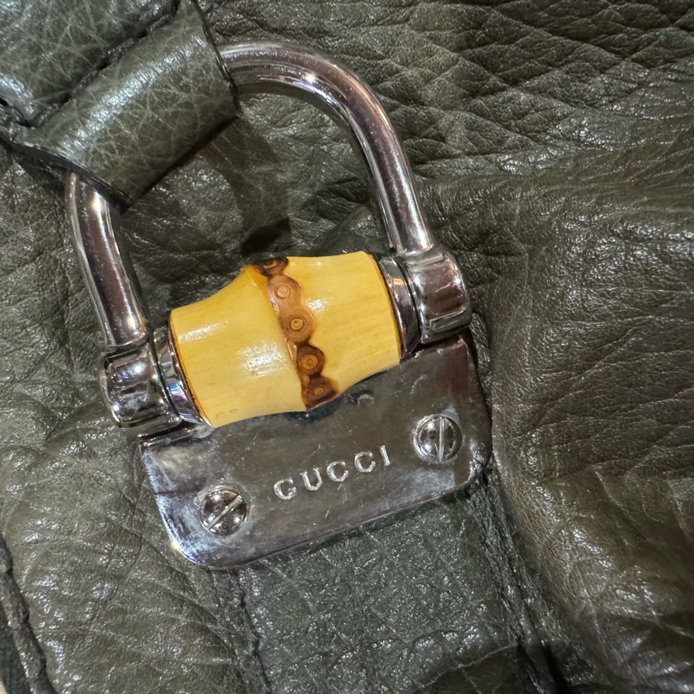 Authentic Gucci Medium Bamboo Bar Shoulder Bag - Picture 7 of 13